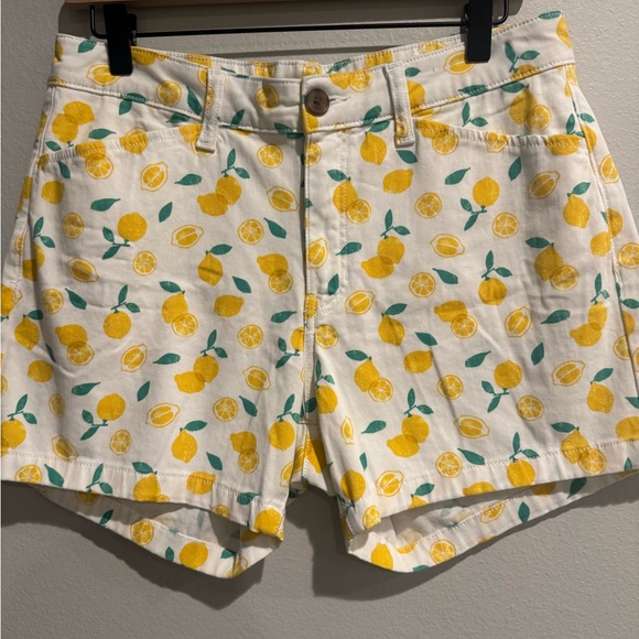 St. John's Bay Lemon Pattern Women's Shorts - Picture 2 of 6